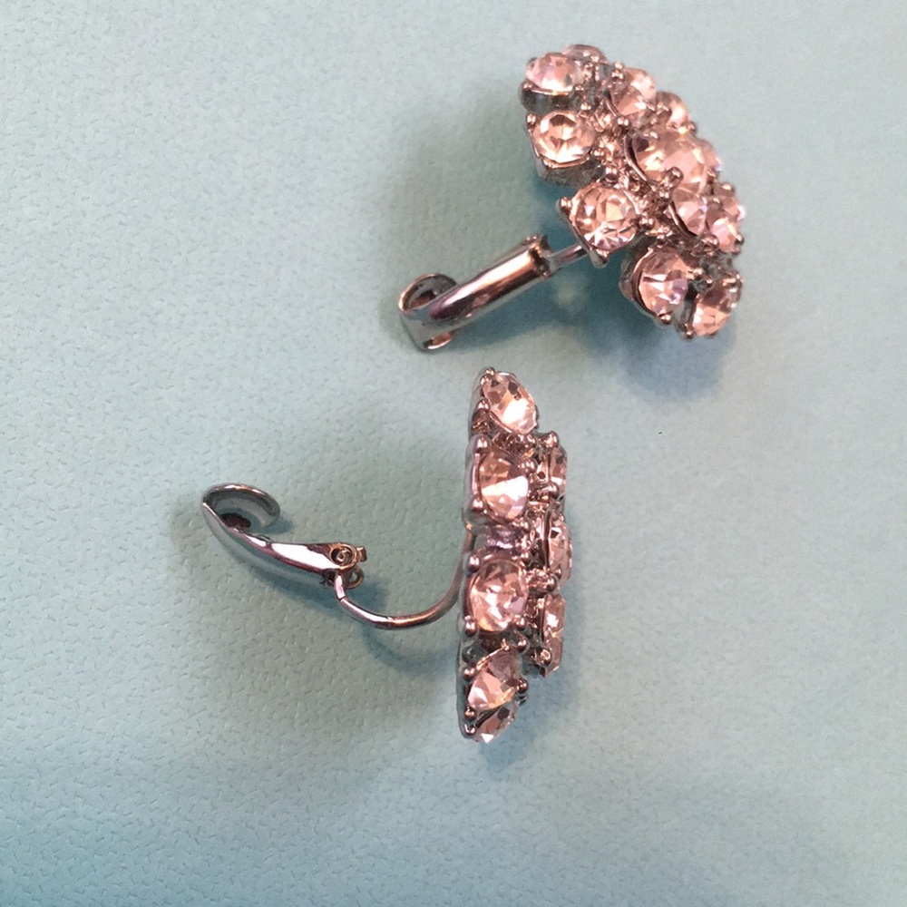 Clip earrings Rhinestone - Picture 3 of 4